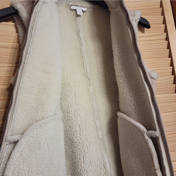 Charter Club cream faux suede leather look outer lined vest size womens small - Picture 4 of 4